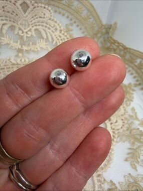 925 Sterling Silver 8mm High Polish Ball Stud Earrings | Old Money mirror ball